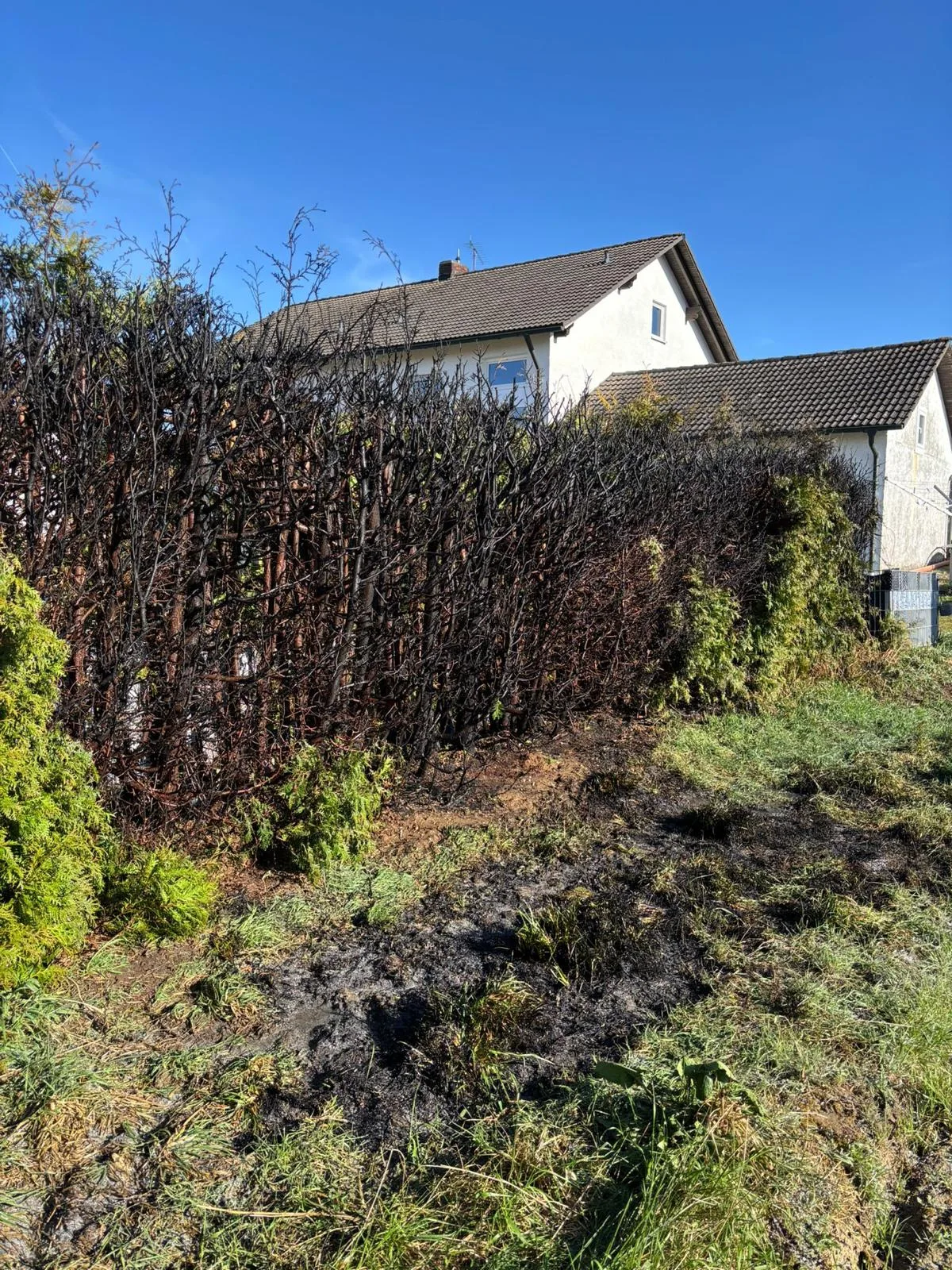 Einfamilienhaus in Neustadt b. Coburg brennt vollständig aus